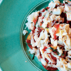Freshen up dinnertime with some crab and tomato salad with horseradish dressing