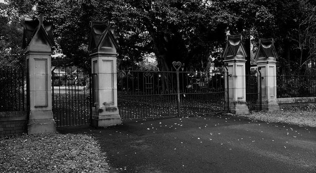 The Original Toowong Cemetery Ghost Tour