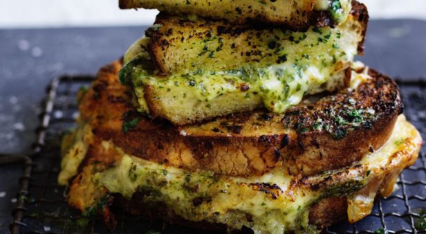 The Weekend Series: five ways to step up your garlic bread game