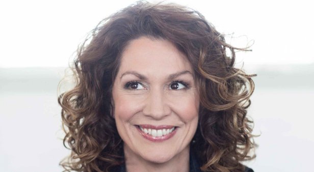 Kitty Flanagan: Bridge Burning and Other Hobbies in conversation