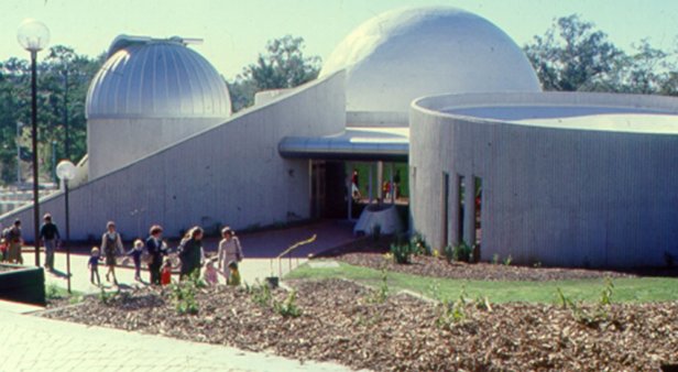 The Planetarium Turns 40