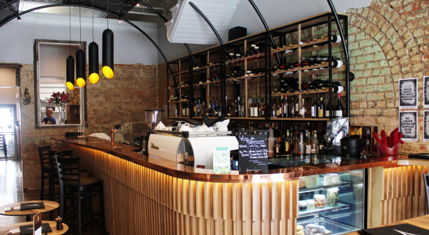 C&#8217;est Bon Wine Bar brings a flexible approach to French hospitality