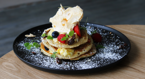 Enjoy brunch with The Bard at Kenmore&#8217;s Method to the Madness