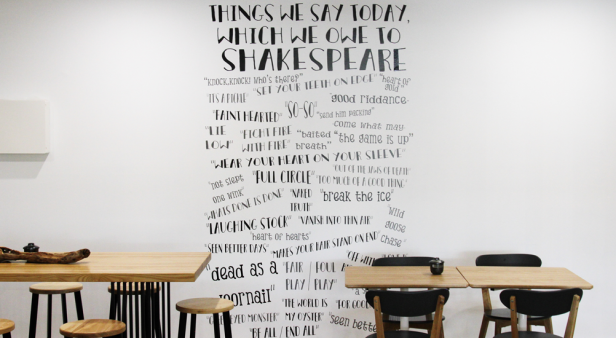 Enjoy brunch with The Bard at Kenmore&#8217;s Method to the Madness