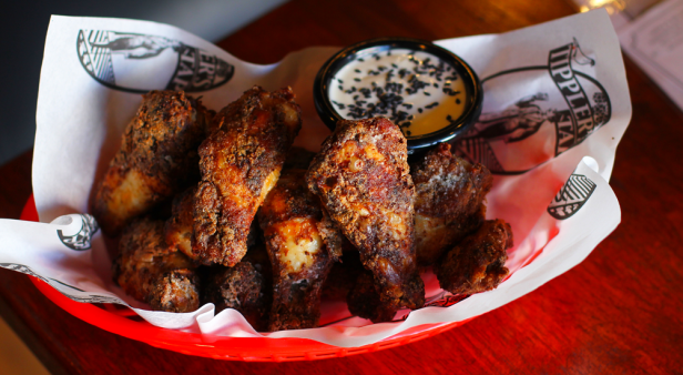 Tippler's Tap | Brisbane's best chicken wings | The Weekend Edition