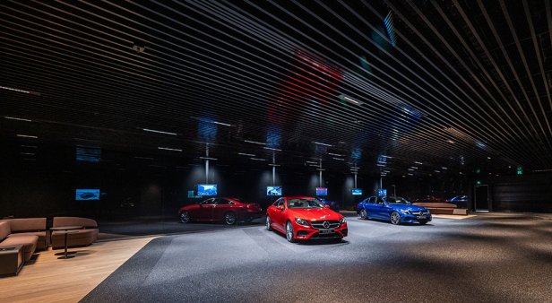Drive into the future – Mercedes-Benz Brisbane debuts its brand-new riverside lifestyle precinct