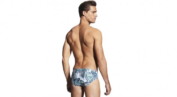 AZZO SWIM keeps gents looking sharp in the sea, pool and sand