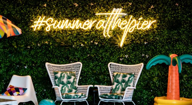 Sip and snack by the water all summer long with Tropical Days &#038; Summer Nights at Eagle Street Pier