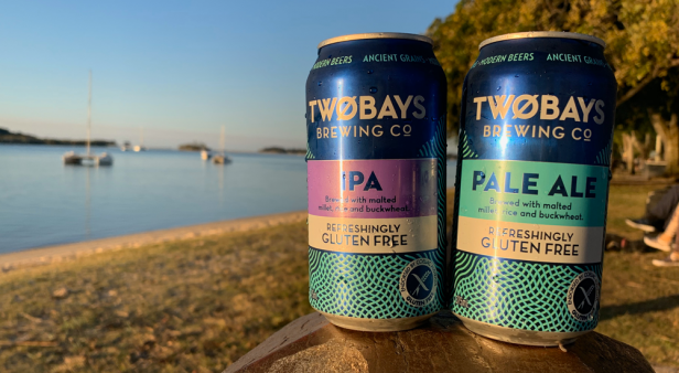 Crack a tin of gluten-free beer from TWØBAYS Brewing Co