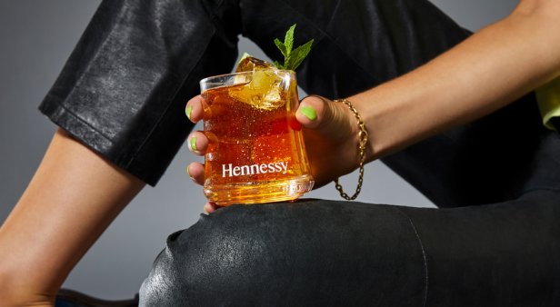 In good spirits – Hennessy treats hard-working hospo heroes to dinner and drinks