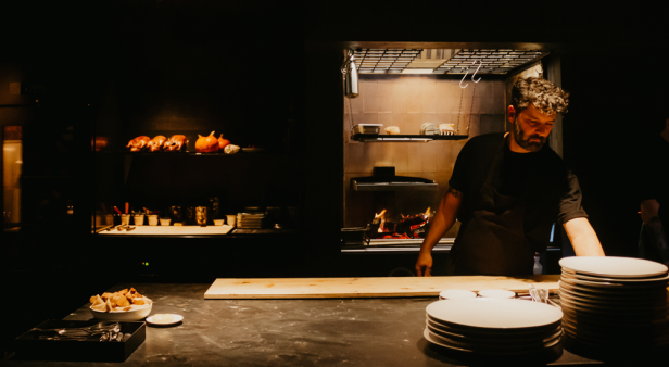 The wait is over – here&#8217;s the first look at woodfired superstar Agnes in action