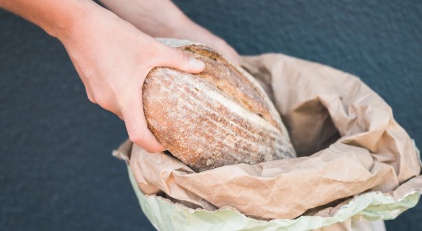 Bye, mother – get your homemade bread started with these nifty Sourdough Flakes