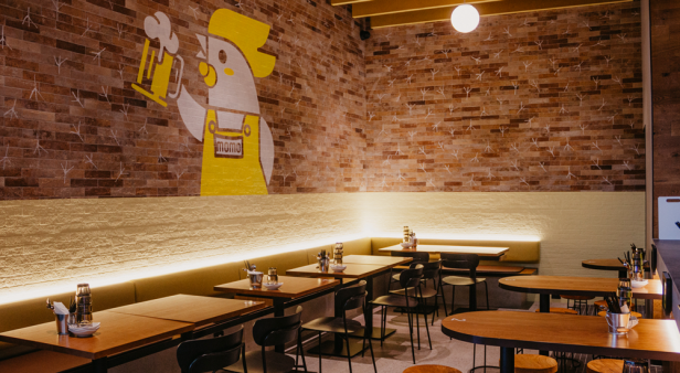 Fried chicken, cocktails and cold ones – Momo Chicken&#8217;s new Chermside location offers the works