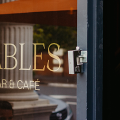 Fables Bar &#038; Cafe