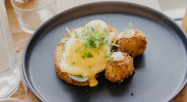 Willow Cafe brings inventive brunch bites and beach vibes to Balmoral