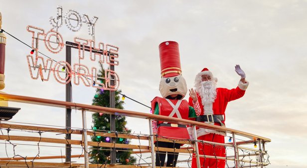 Santa boat rides and twilight markets – Portside Wharf is full of festive fun this Christmas