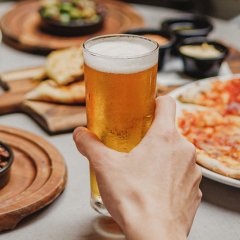 Grab a slice and meet the brewer at Woodfired Fridays x 10 Toes Brewing