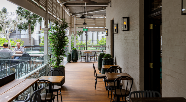 South Brisbane&#8217;s new British-style gastropub The Rose &#038; Crown is now serving cask beer and Sunday roasts
