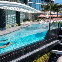 Say goodbye to the winter chill and Chase the Sun with the hottest accommodation deals at Dorsett Gold Coast